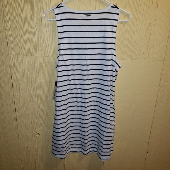 2 for $30 NWT Roxy sundress - Picture 2 of 3